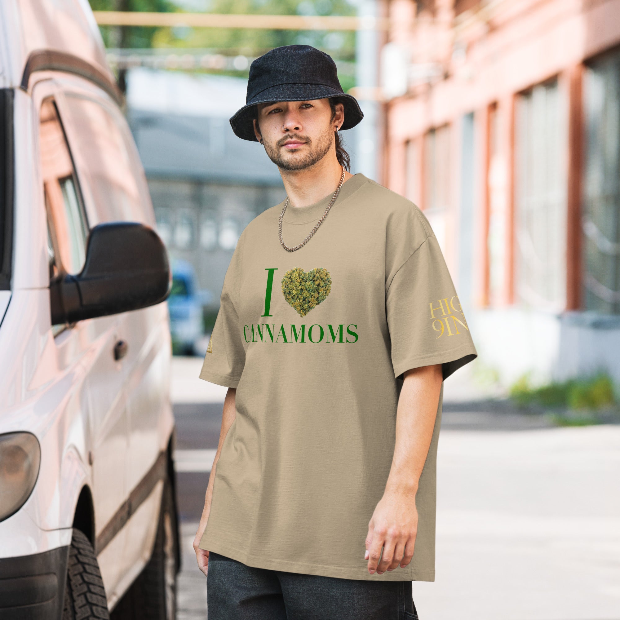 HIGH 9INE SOCIETY I LUV CANNAMOM Oversized faded t-shirt